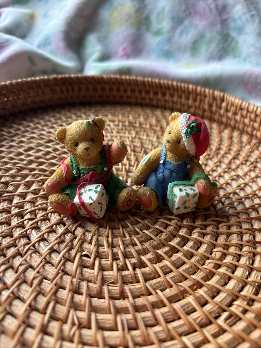 Cherished Teddies Holiday Bear Pair in Green, Blue, Red